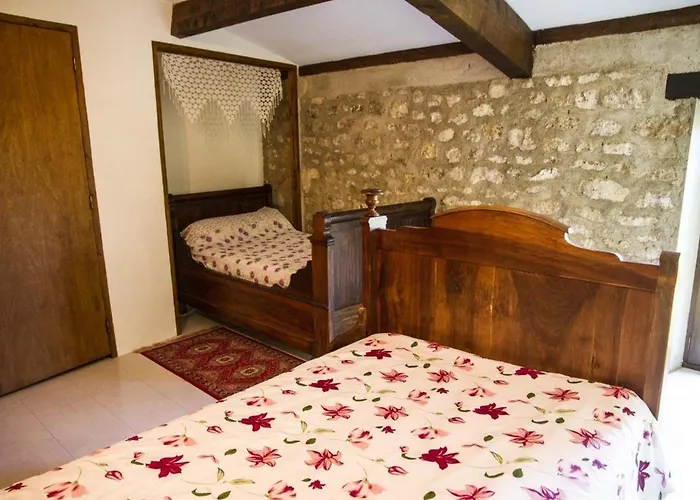 Chez Simone Holiday home *